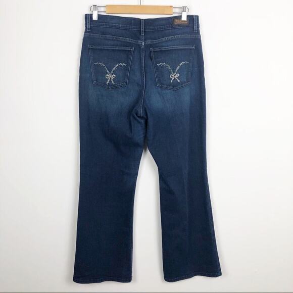 Levi’s Perfectly Slimming High Rise 512 Studded 12 - Picture 7 of 16